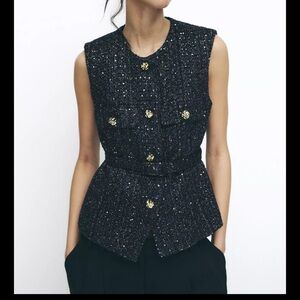 ZARA STRUCTURED BELTED VEST MEDIUM